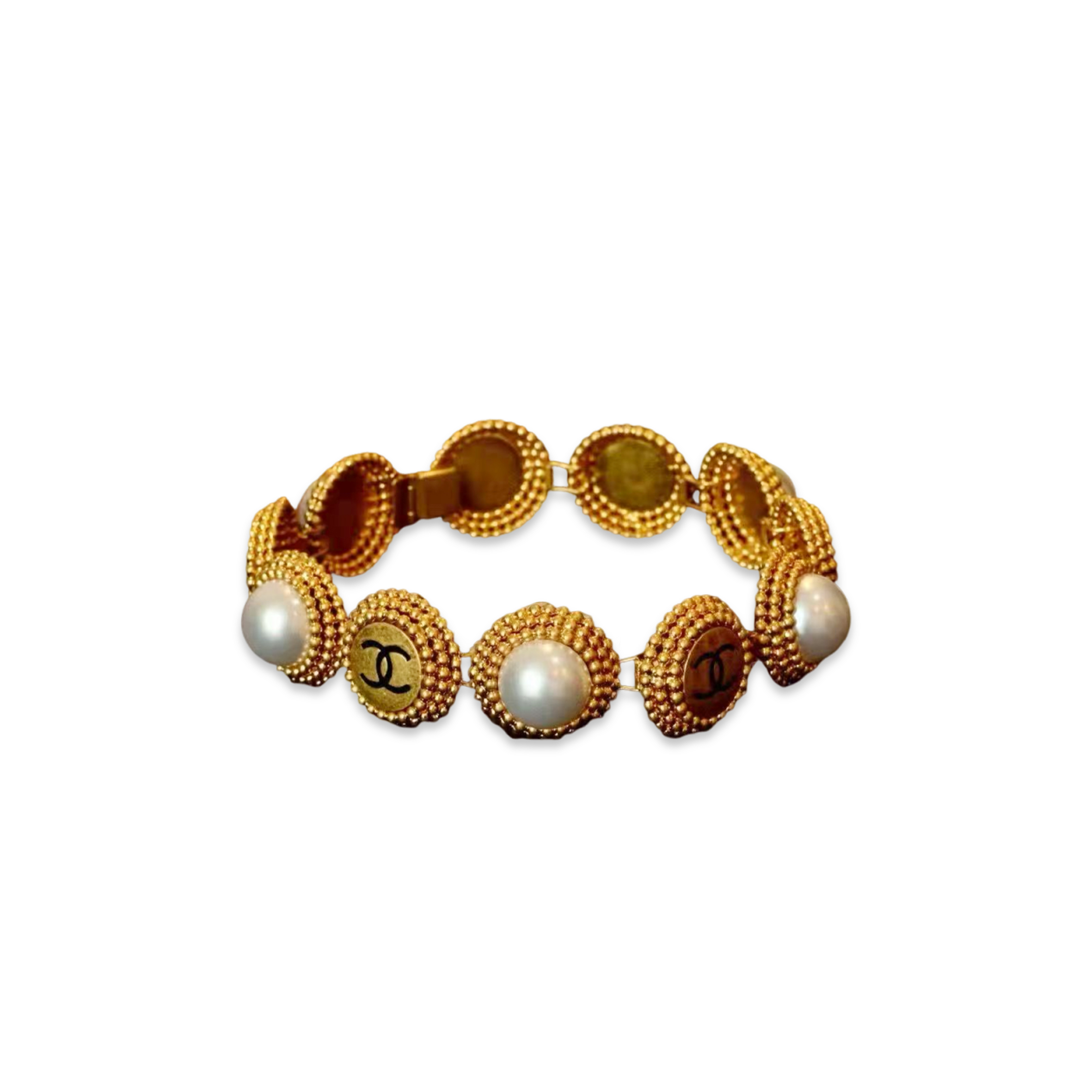 CHANEL CC ROUND BRACELET